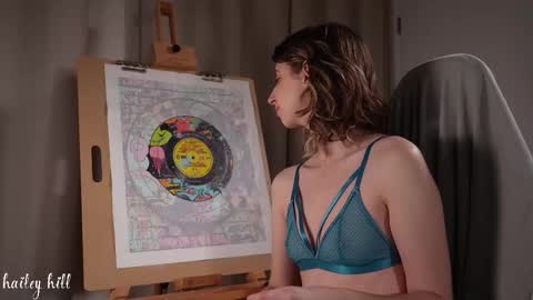 HaileyHill online show from January 13, 1:22 am