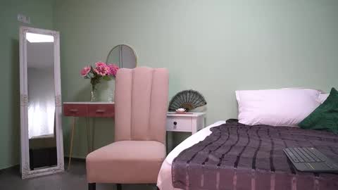 Hailey online show from September 23, 3:09 am