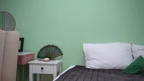 Hailey online show from October 2, 3:13 am