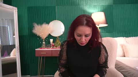 Hailey online show from January 5, 5:27 pm