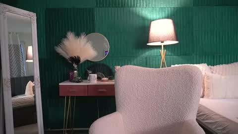 Hailey online show from March 20, 4:39 am