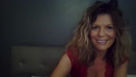 Snapshot of haileys123 chatting on September 15, 7:47 pm Hailey online show from September 15, 7:47 pm