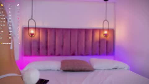 Haily online show from October 12, 8:41 pm