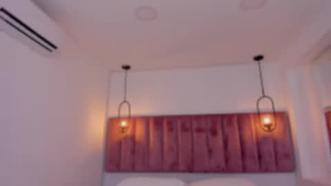 Snapshot of haily_b chatting on February 5, 7:51 pm Haily online show from February 5, 7:51 pm