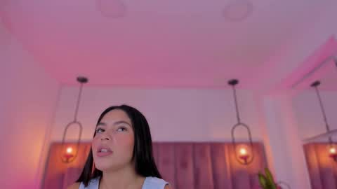 Snapshot of haily_b chatting on February 25, 8:40 pm Haily online show from February 25, 8:40 pm