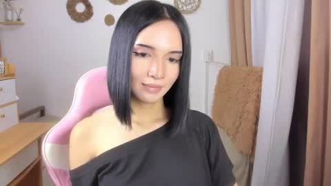 Haily online show from April 12, 9:25 am