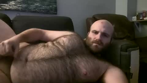 Snapshot of hairiestbear chatting on March 2, 4:50 am Hairiest Bear online show from March 2, 4:50 am