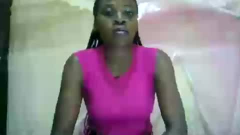 Snapshot of hairy_africanbae chatting on July 8, 4:28 am hairy_africanbae online show from July 8, 4:28 am