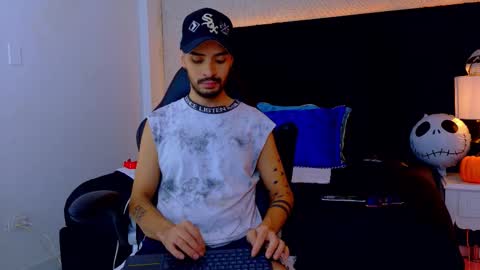 H A I R Y D I A M O N D online show from October 18, 12:06 pm