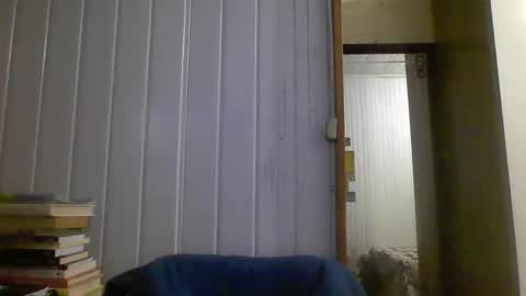 Snapshot of hairy_man_69_ chatting on December 28, 10:13 pm horny online show from December 28, 10:13 pm