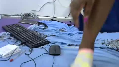 Zaraha online show from February 14, 6:40 pm