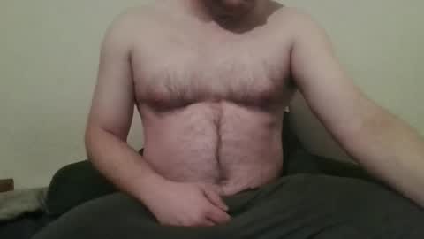 hairychest222141 online show from January 19, 5:18 pm