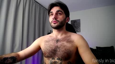 Snapshot of hairycuss chatting on April 22, 7:26 pm Adam online show from April 22, 7:26 pm