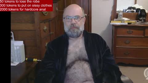 HairyDaddyBear69 online show from April 4, 11:40 am