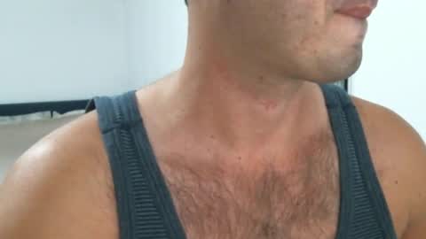 Snapshot of hairyeurostud chatting on October 19, 12:00 am Andy online show from October 19, 12:00 am