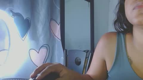 Snapshot of hairygirl83 chatting on May 8, 11:04 am hairygirl83 online show from May 8, 11:04 am