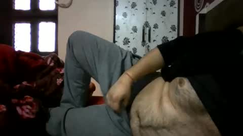 Hairyguy121 online show from February 8, 8:40 am