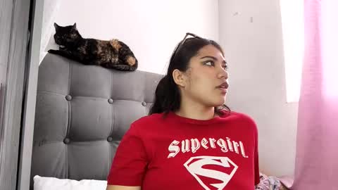 Snapshot of hairylatiingoddess chatting on February 25, 7:23 pm hairylatiingoddess online show from February 25, 7:23 pm