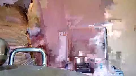 Snapshot of hairypussybigassy001 chatting on December 28, 9:09 am hairypussybigassy001 online show from December 28, 9:09 am