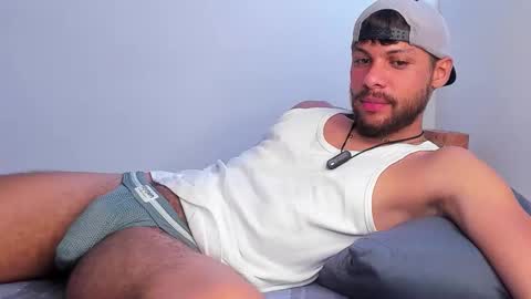 Snapshot of haku_kanjii chatting on June 6, 10:14 pm Independent model online show from June 6, 10:14 pm