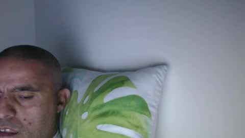 Snapshot of haled_77 chatting on February 4, 11:05 am haled_77 online show from February 4, 11:05 am