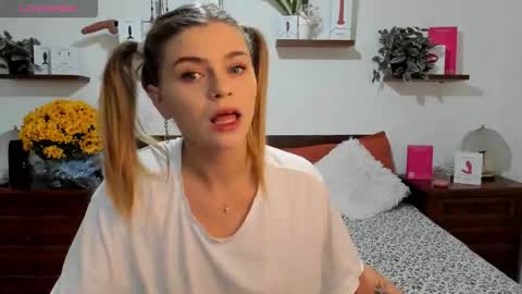 Haley online show from October 31, 7:53 am