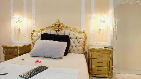 Hallie Stone online show from March 30, 12:17 pm