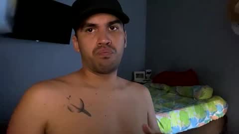 hamiltong12 online show from October 26, 9:10 pm