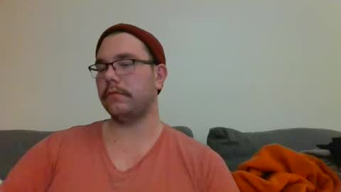 Snapshot of hammer_b chatting on January 7, 7:28 pm hammer_b online show from January 7, 7:28 pm