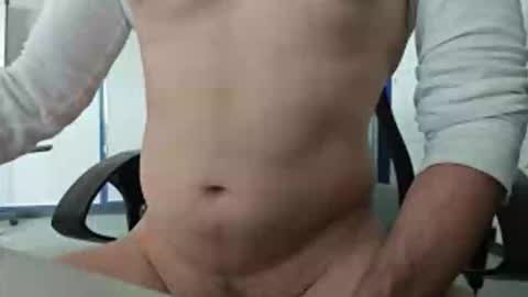 Snapshot of hammer_hart85 chatting on April 28, 2:55 pm Hammer Hart online show from April 28, 2:55 pm