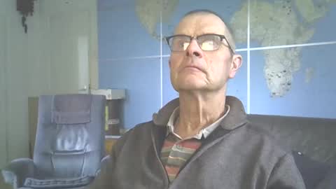 Prefer men 80 online show from October 11, 3:43 pm