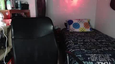 Hanya online show from April 20, 4:21 pm