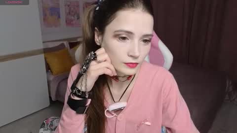 Hana online show from November 6, 2:18 pm