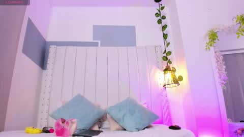 hanah_gray online show from October 25, 11:07 am