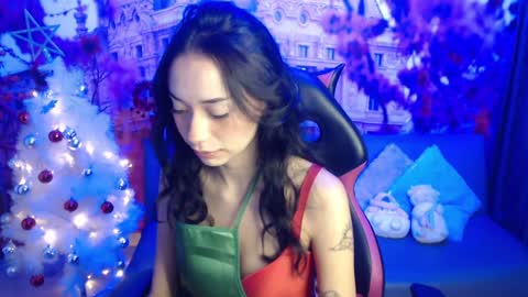 Hanaku  online show from December 14, 2:21 pm