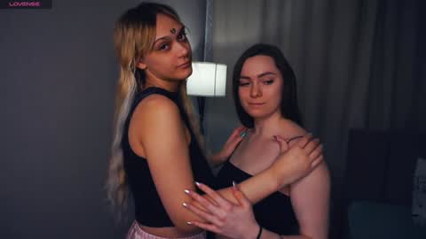  Blair and Ethel  online show from January 25, 6:34 am