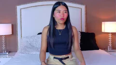 Snapshot of hanaluna chatting on June 16, 8:00 pm Hanna online show from June 16, 8:00 pm
