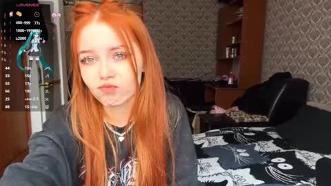 Snapshot of hananocha chatting on February 17, 7:27 am Tori and Asuna online show from February 17, 7:27 am