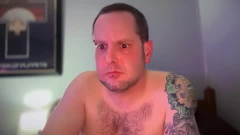 Snapshot of hand_banana_420 chatting on November 29, 2:36 am hand_banana_420 online show from November 29, 2:36 am