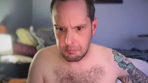 Snapshot of hand_banana_420 chatting on February 26, 9:47 pm hand_banana_420 online show from February 26, 9:47 pm