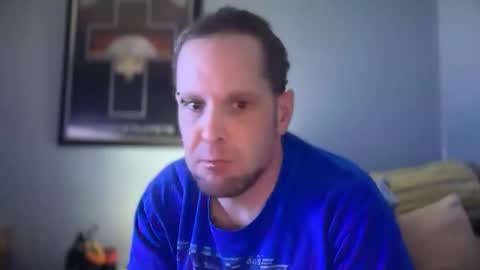 Snapshot of hand_banana_420 chatting on March 1, 1:07 am hand_banana_420 online show from March 1, 1:07 am