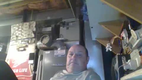 Snapshot of handiemanhere chatting on October 22, 2:23 am naked man online show from October 22, 2:23 am