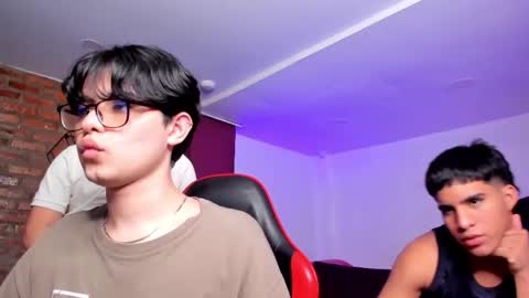 leonardfarrucknick and otis online show from February 27, 12:27 pm