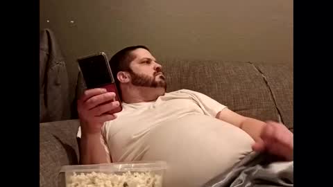 Handsomedaddy198923 online show from March 27, 7:03 am