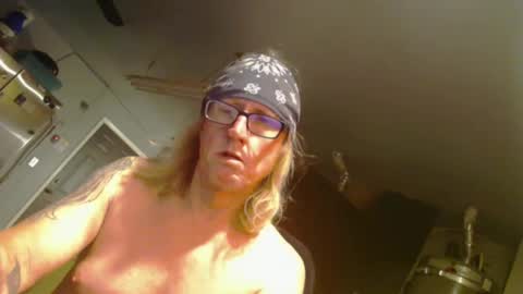 Snapshot of handyman5303 chatting on February 15, 7:38 am Handystudman online show from February 15, 7:38 am