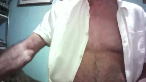 handymanforyou177322 online show from February 4, 1:22 am