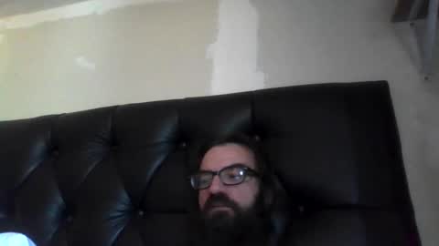 handywoody online show from February 14, 8:49 pm