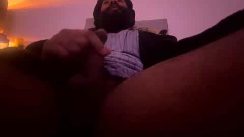 hangjball online show from December 1, 3:06 pm