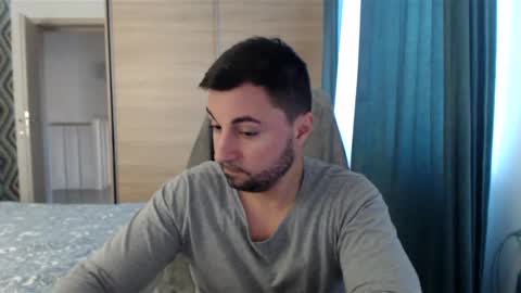 HankMalone online show from January 2, 7:23 am