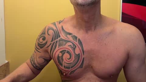 hanky online show from December 4, 7:39 am